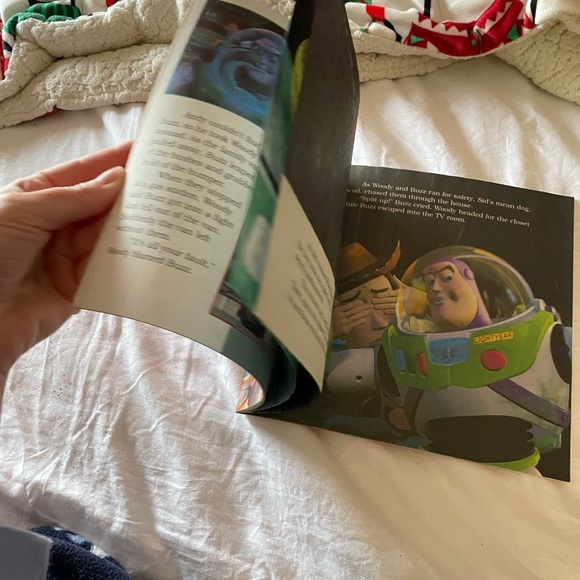 Vintage 90s golden look books Toy Story special edition book - Picture 3 of 4